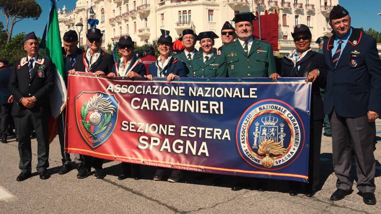 Rimini. La sfilata sul lungomare al raduno dell’Associazione nazionale dei carabinieri VIDEO e FOTOGALLERY Migliorini