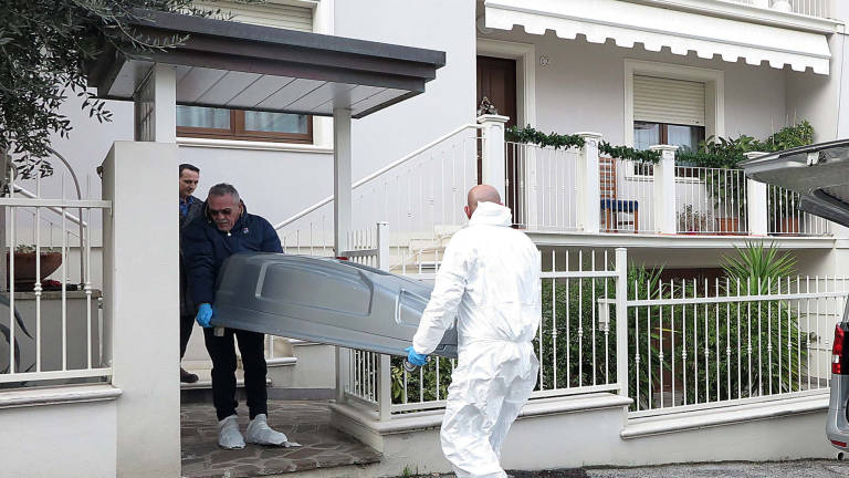 Donna trovata morta a Riccione: il nipote arrestato per omicidio