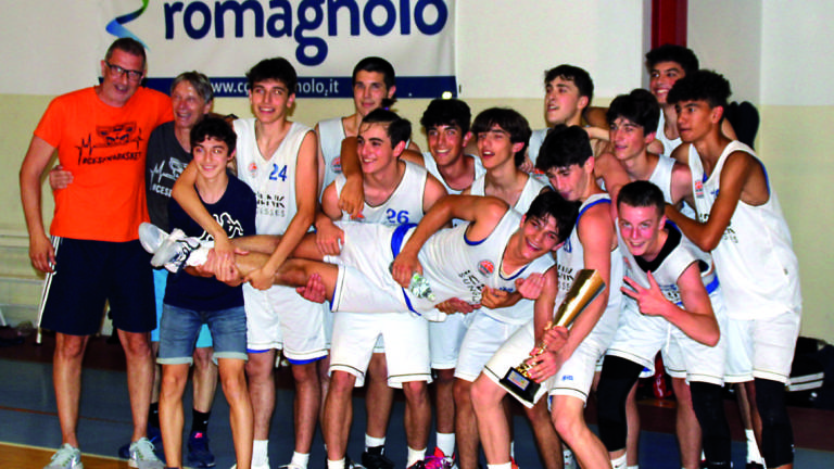 Basket, gli Under 17 Silver della Cesena Basket 2005 sono campioni regionali