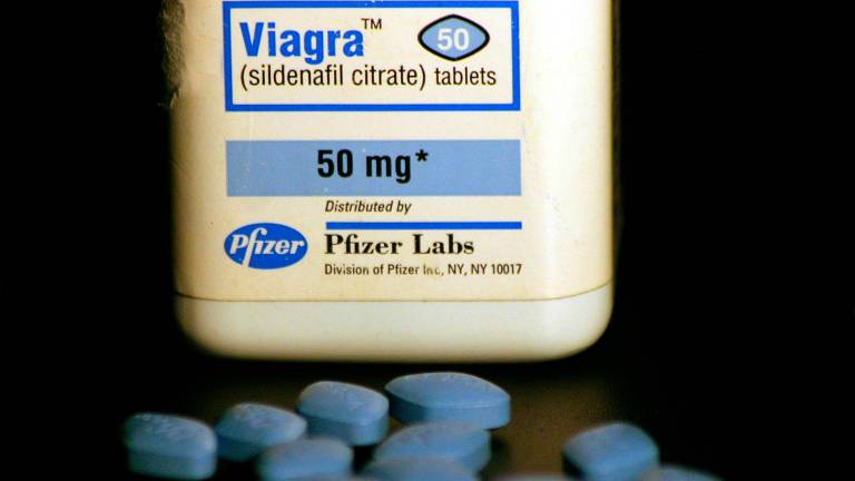 Rimini. Nel salone con 180 pillole di Viagra: condannato barbiere “farmacista” di 81 anni