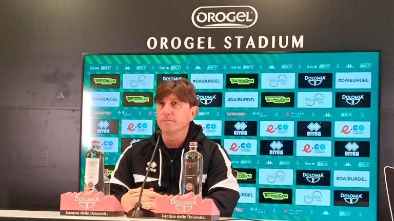 Cesena, Mignani presenta la sfida col Mantova: “Dovremo essere lucidi, Frabotta ha recuperato”