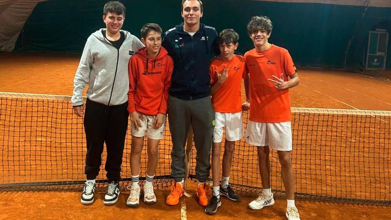 La squadra B del Ct Cesena con il tecnico Andrea Rondoni