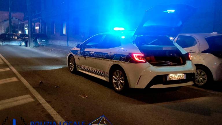 La polizia locale ha denunciato un cinquantenne