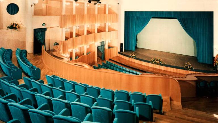 Cattolica. Al via la stagione di prosa del Teatro della Regina, l’unica in Italia interamente audio descritta per i non vedenti