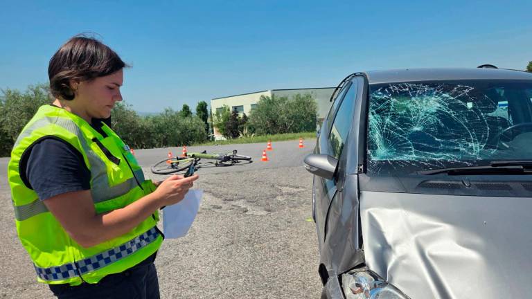 San Clemente, turista tedesco in bici investito da un’auto