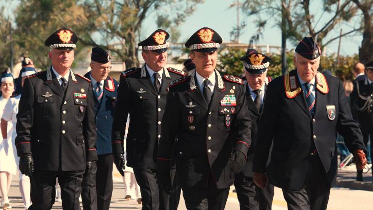 Rimini. La sfilata sul lungomare al raduno dell’Associazione nazionale dei carabinieri VIDEO e FOTOGALLERY Migliorini