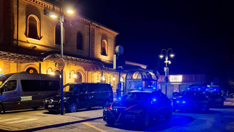 All’arrivo dei carabinieri gli aggressori si sono dileguati