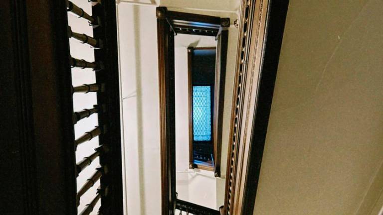 Cesena, nella lite tra vicini spunta una pistola e arrivano i Carabinieri