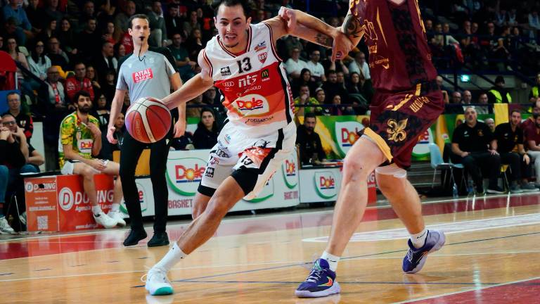 Pierpaolo Marini rischia il forfait per un problema al collo che l’ha tenuto fermo nella rifinitura foto morosetti