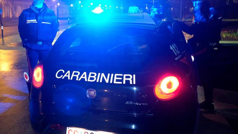 Forlì, coltelli sequestrati: denunciati due giovani per porto abusivo di armi