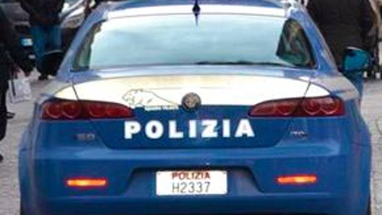 Lugo, lite e colluttazione in strada: batte la testa e finisce in prognosi riservata