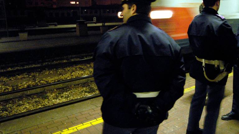 Rimini, stazione senza Polfer di notte, Tassinari interroga il ministro