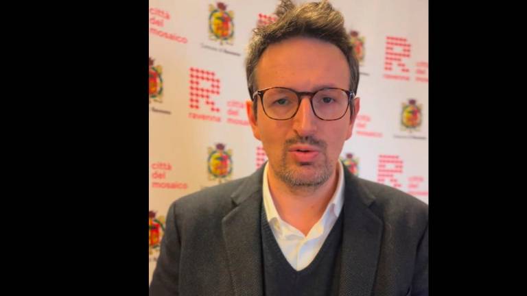 Il sindaco di Ravenna: “Città senza acqua, ecco cosa è successo. Da giovedì riapre la scuola Gulminelli” VIDEO