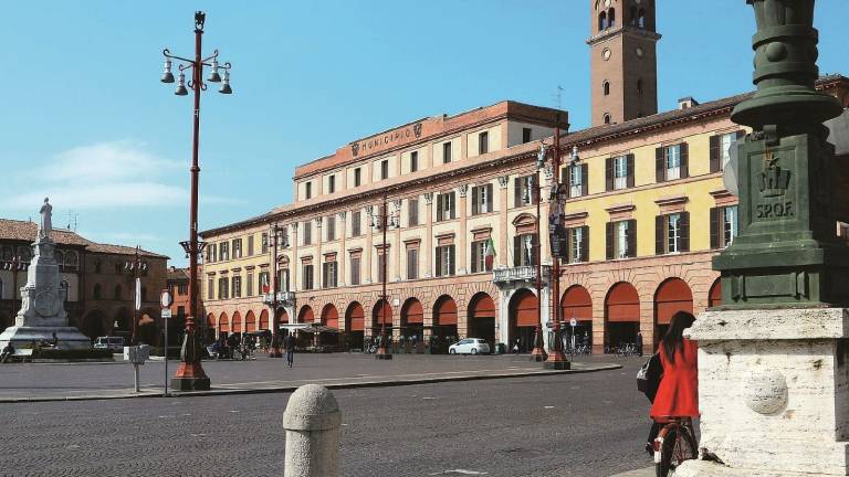Tentata rapina a Forlì, si cerca l’autore ma anche la vittima