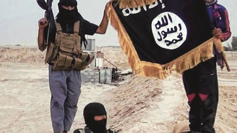 Tra Facebook e mondo dello spaccio l'Isis arruola i suoi soldati