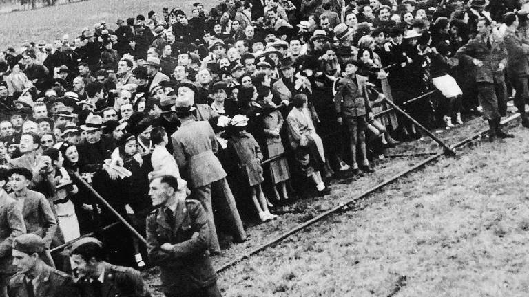 L'aeroporto Ridolfi compie 80 anni