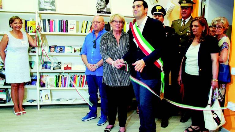 Inaugurata la biblioteca Enrico Liverani