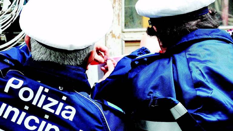 Vigile denuncia il Comune per mobbing, Piazza Matteotti condannata a risarcirlo