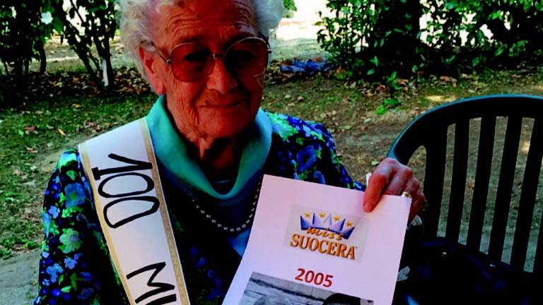 Una Miss Suocera compie 100 anni