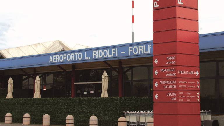 La Regione pronta ad sostenere gli aeroporti di Forlì e Rimini con 12 milioni
