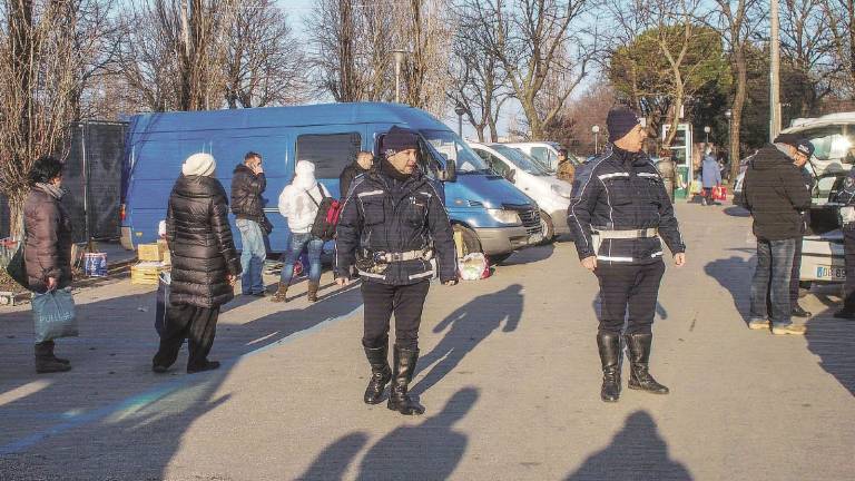 Rimini, polizia municipale: crescono i controlli, calano gli incidenti