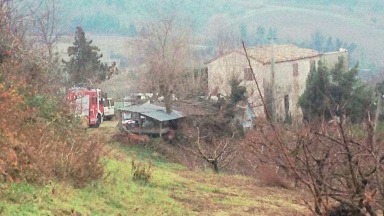 Incidente col trattore: muore nei suoi campi