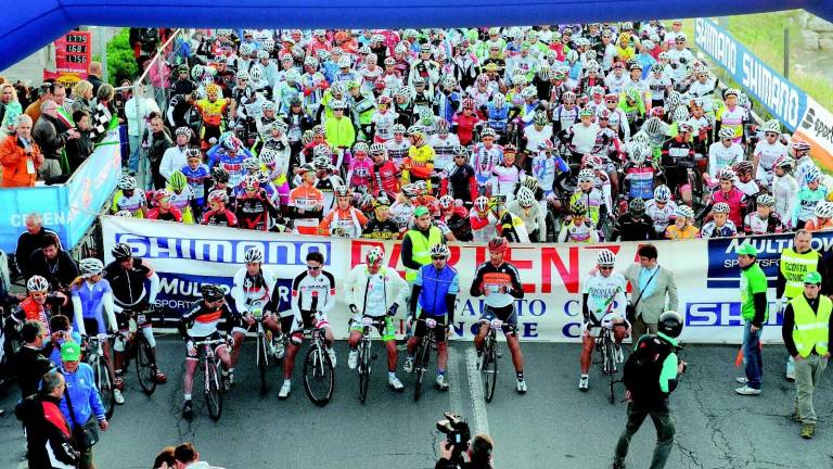 Nove Colli, pettorali bruciati nel giro di 4 minuti