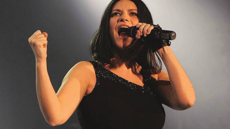 Da Laura Pausini un in bocca al lupo ai pulcini del Faenza calcio