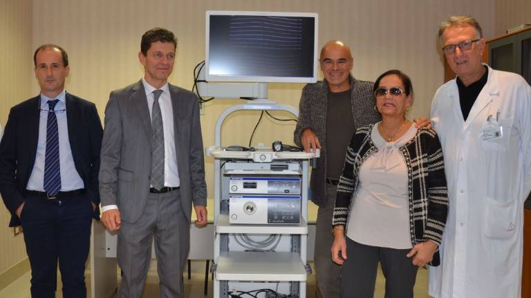Acistom dona nuova apparecchiatura al reparto di Urologia