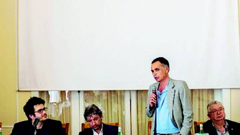 Massimo Bottura apre Al Méni: chef stellati cucinano per Rimini
