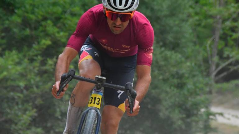 Il podista Lorenzo Lotti e il ciclista Andrea Brunelli
