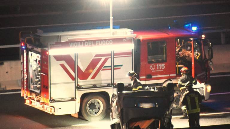 Rimini. Paura in A14, auto si ribalta a Covignano FOTOGALLERY MIGLIORINI