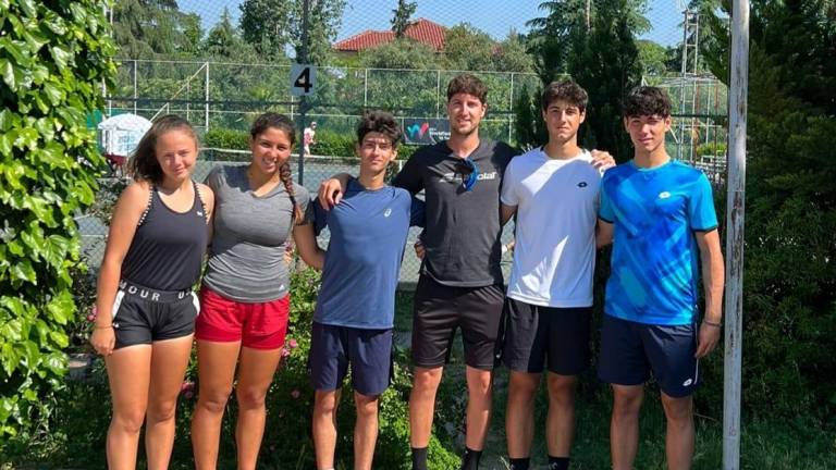 Tennis, Sevan Bottari in grande evidenza a Tirana: quarti in singolare e semifinali in doppio