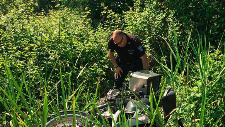 Rimini. Violento scontro tra auto e moto, una coppia è grave: trasportata in elicottero al Bufalini