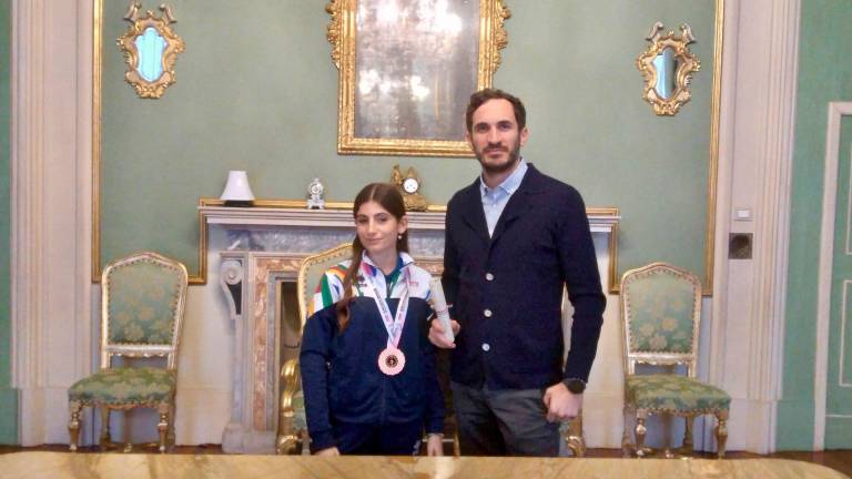 Cesena, Giulia Mandalà ricevuta in Comune dopo il terzo posto ai Mondiali di pattinaggio sincronizzato