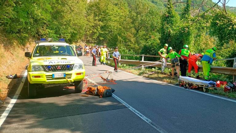 Portico di Romagna, in gravi condizioni motociclista ravennate precipitato in una scarpata VIDEO GALLERY