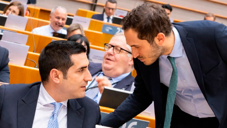 Il sindaco Lattuca (a destra) con il presidente della Regione De Pascale