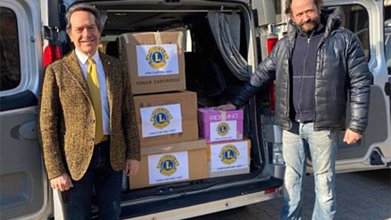 Il Lions Club Forlì Host dona farmaci in aiuto all'Ucraina