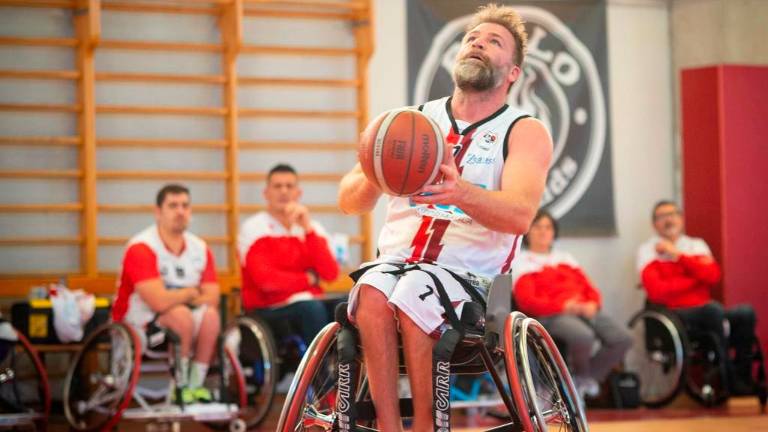 Mirco Acquarelli: “Che onore essere tedoforo nella mia Rimini”