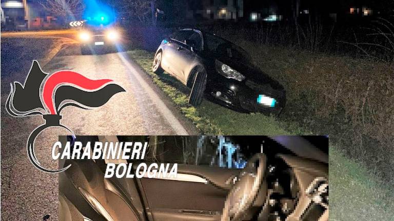 Medicina, fugge al controllo e innesca un inseguimento coi carabinieri a 120 km/h rischiando di investire un pedone