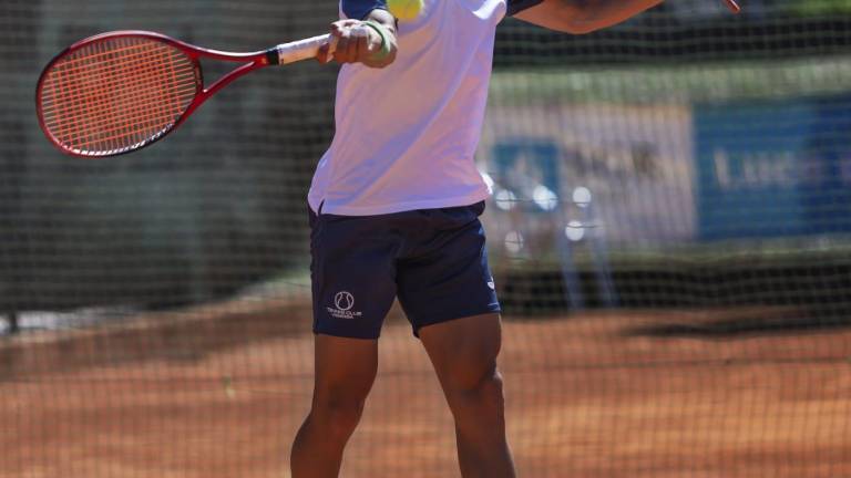 Tennis, anche Bronzetti all'Open di Torre Pedrera
