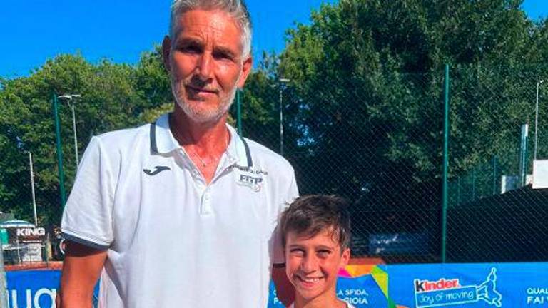 Tennis, Nicolò Eviani si qualifica per il Master
