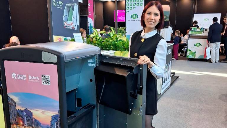 Il cestino autocompattante Bigbelly con Chiara Destro, operations manager di Future Street Italy