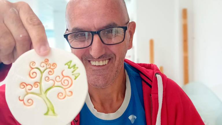 “Nuova Famiglia” al lavoroper i doni solidali natalizi