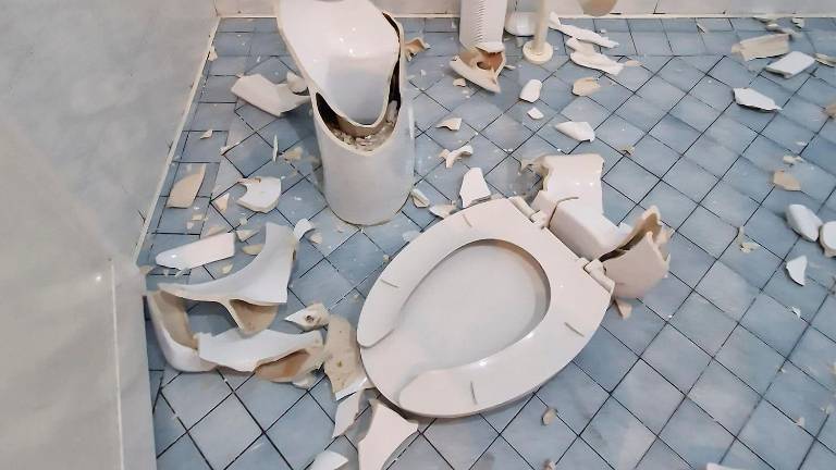 Rimini, “allo stadio del baseball bagni distrutti e impianti danneggiati”: il Comune chiede i danni - Gallery