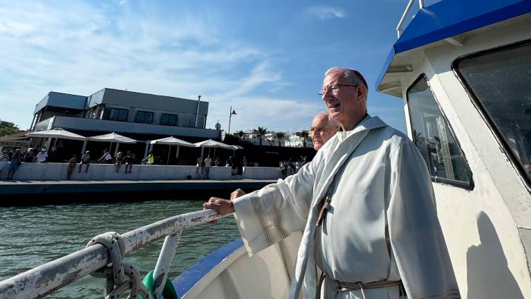 Madonna del Rosario in processione e benedizione del mare a Cesenatico FOTOGALLERY