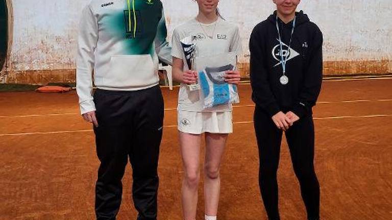 Tennis, l’Under 14 di San Marino ad Alberto Lonfernini e Sofia Valentini