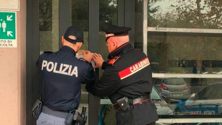 Cesena. Bar chiuso per 20 giorni: aggressione col machete e troppi episodi di violenza