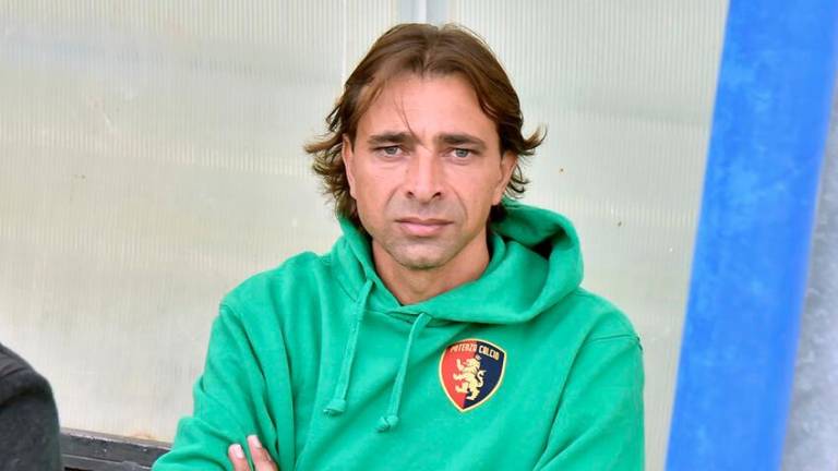 L’allenatore calabrese Sebastiano Siviglia ai tempi del Potenza