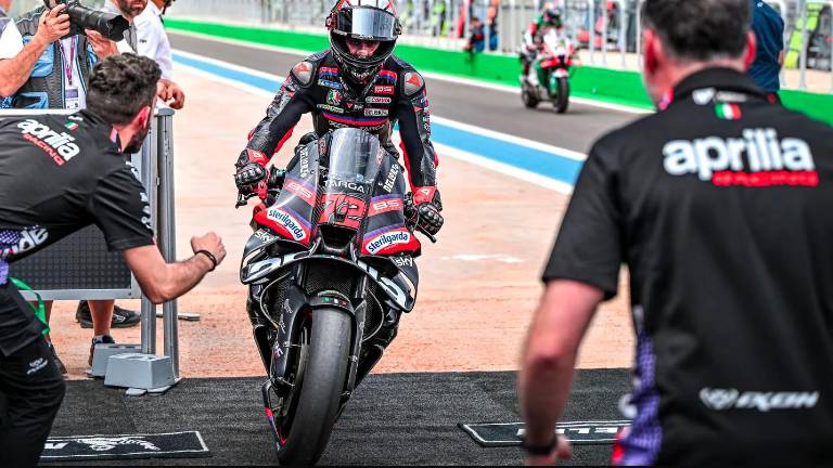 MotoGp, Marco Bezzecchi trionfa nel Gp del Brasile e prende il comando del mondiale